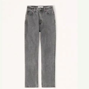 Abercrombie Ultra High Rise Ankle Straight Jean
